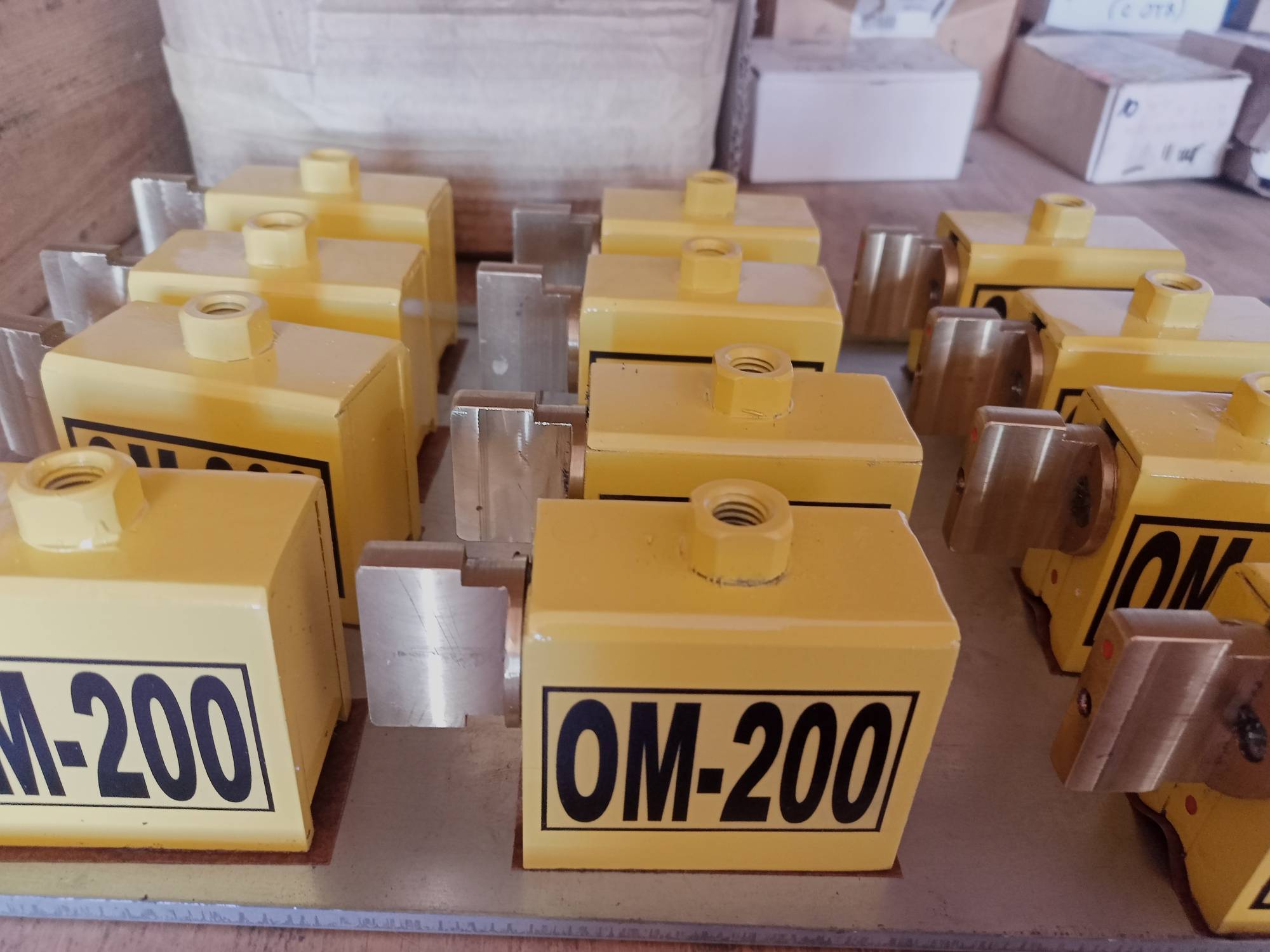 ОСНОВАНИЕ МАГНИТНОЕ  ОМ-200